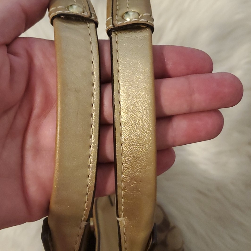 Authentic Coach purse - Picture 8 of 16